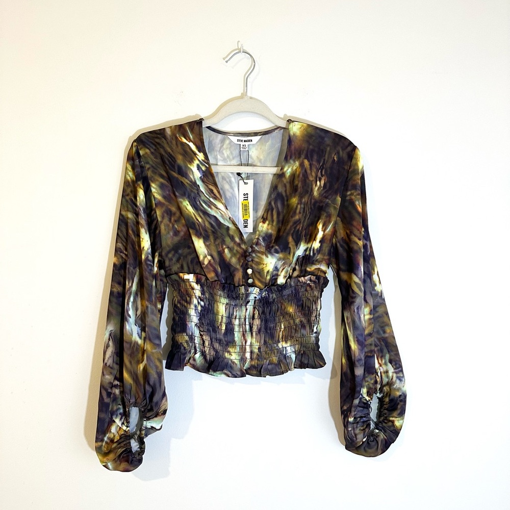 Steve Madden NWT V-neck Satin Top